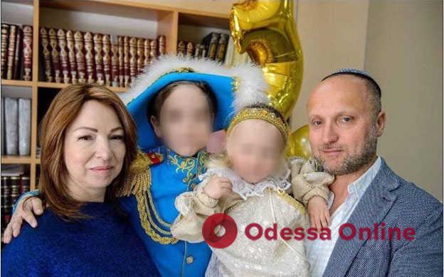 Псевдо-активисты и подделка документов: брат Вадима Чёрного лишает детей одесского бизнесмена наследства