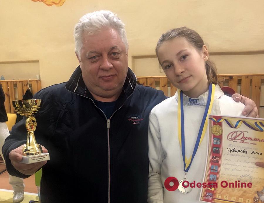 Триумфальное выступление: одесситы завоевали три «золота» всеукраинского турнира по фехтованию