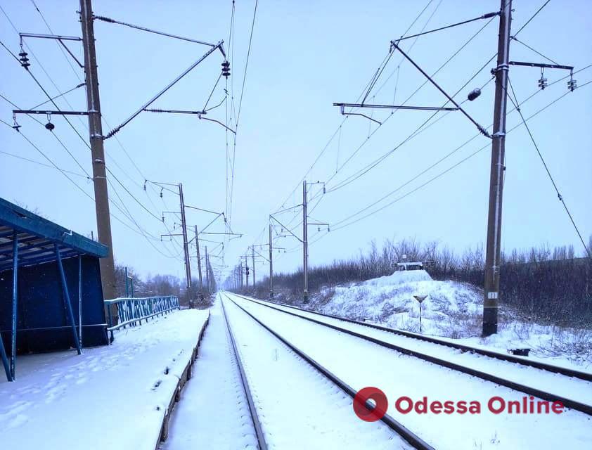Последствия непогоды: в Одесской области задерживаются поезда
