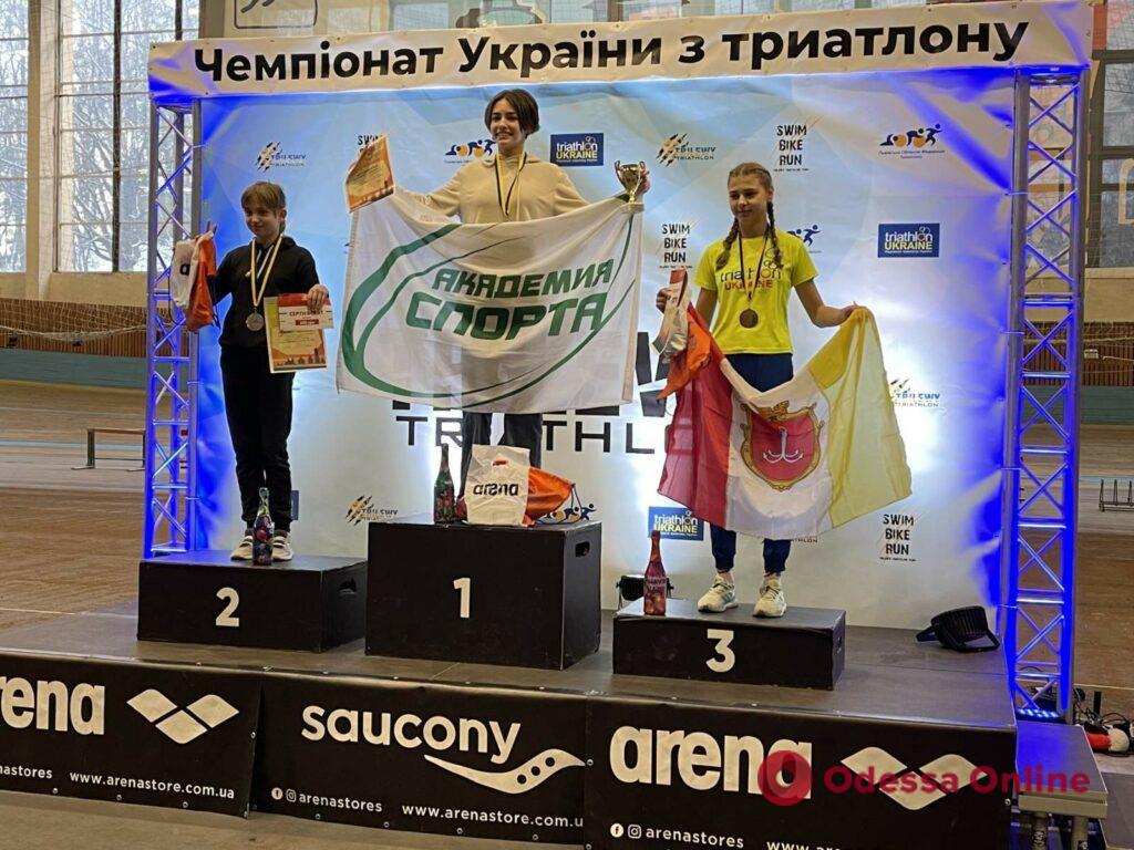 Одесситы удачно выступили во всеукраинских турнирах по акватлону