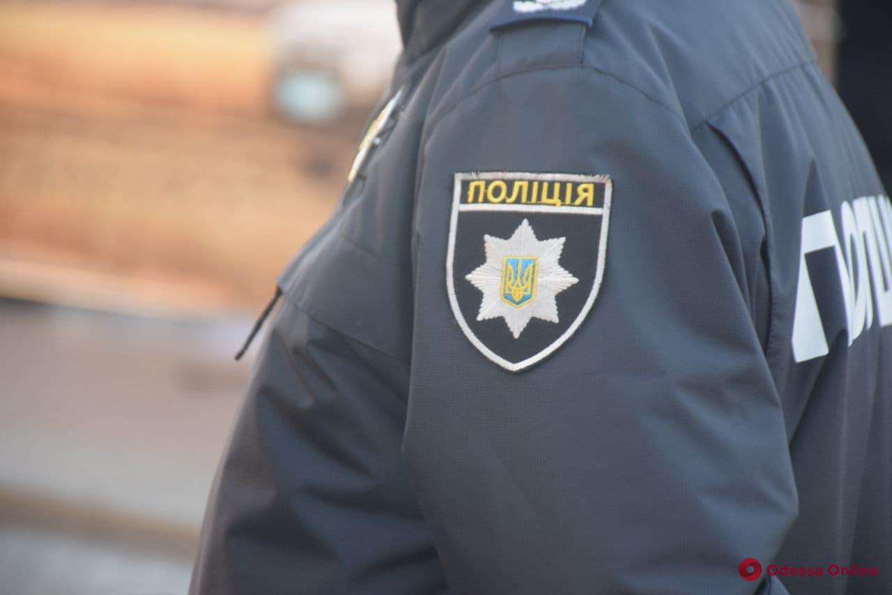 В Одесской области полицейские вернули домой двух пропавших школьниц