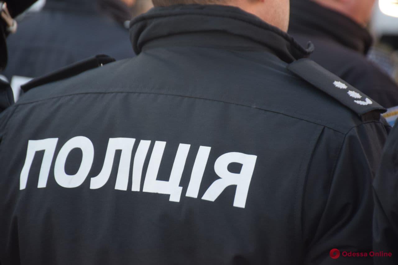 В Одессе двое мужчин ограбили переселенца из Донецкой области