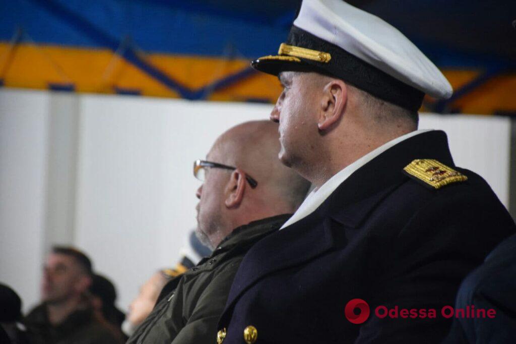 Награды, памятные знаки и минута молчания: в Одессе отмечают День Вооружённых сил Украины (фото)
