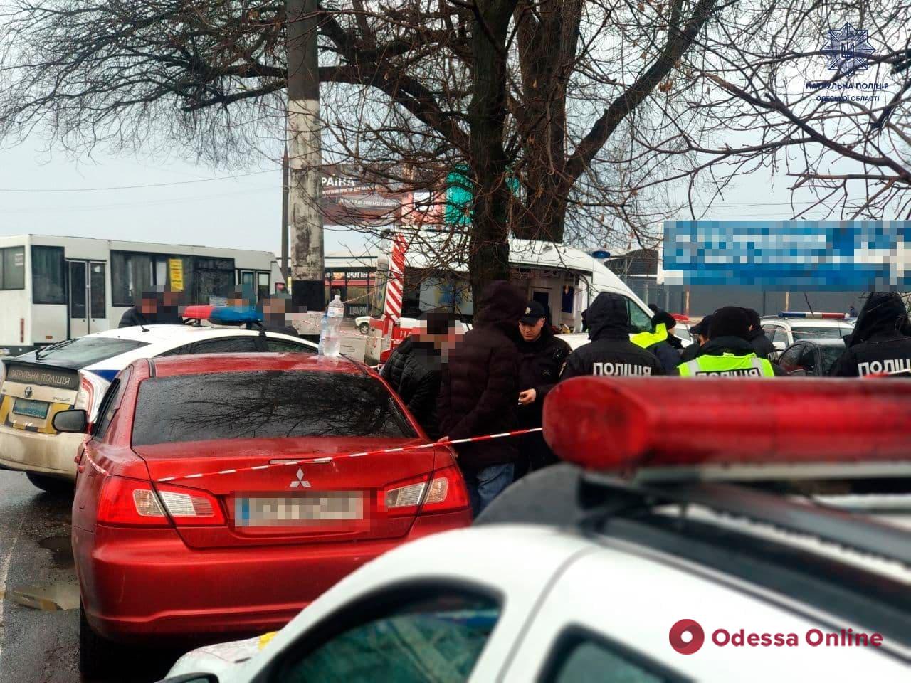 В Одессе на «Двух столбах» задержали пятерых гастролеров-домушников