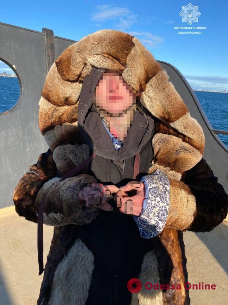 В Одессе девушка «под кайфом» угнала яхту с причала морвокзала и устроила аварию (фото, видео)