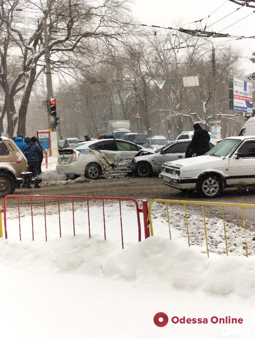 ДТП с патрульным «Приусом» возле Куликова поля: в полиции рассказали подробности