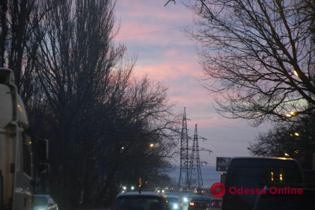 Январский закат в Одессе (фото)