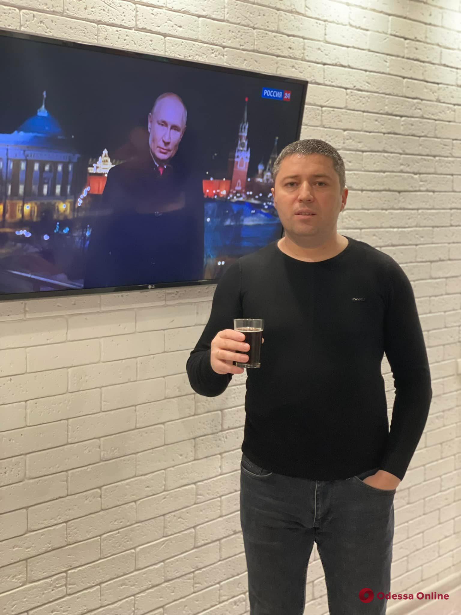 Я и Путин: в Одесской области депутат от ОПЗЖ оскандалился с новогодним поздравлением
