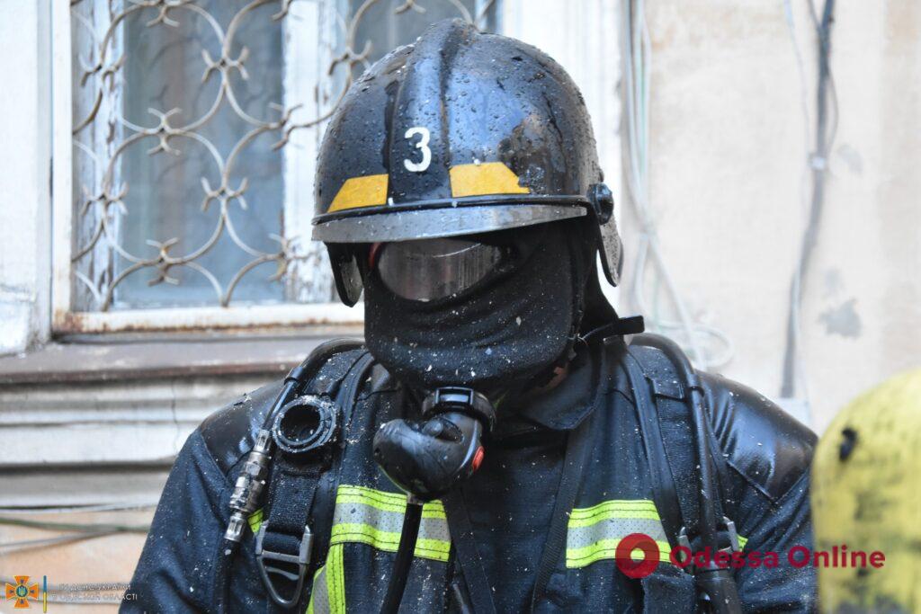 В центре Одессы горел подвал дома — есть пострадавший