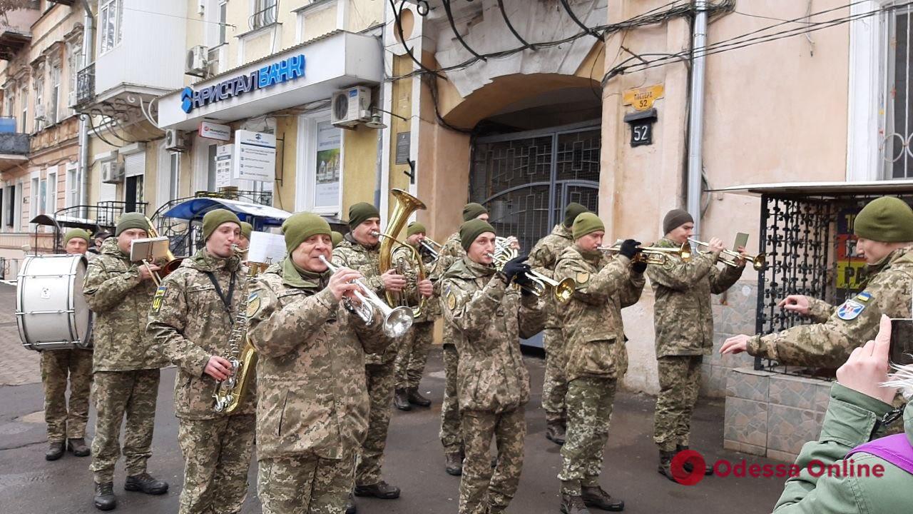 В Одессе почтили память погибших в бою под Крутами