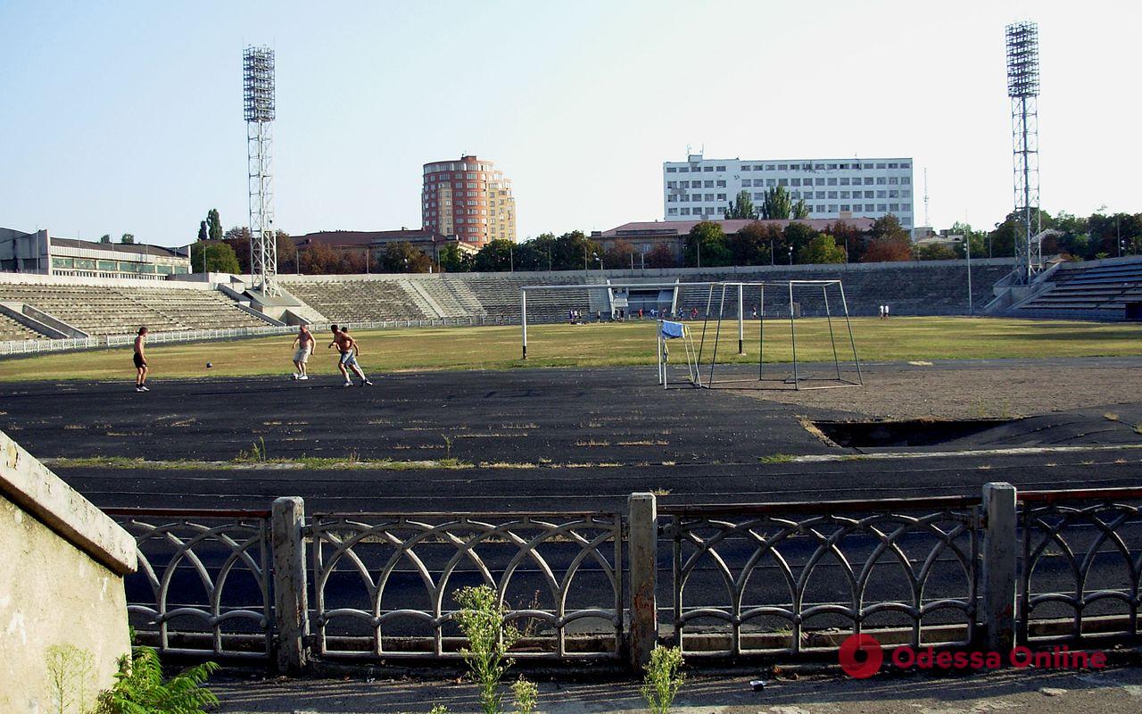 Одесская мэрия попросит передать стадион СКА в муниципальную собственность