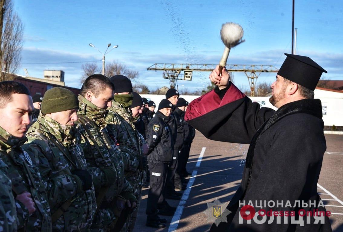 Сводный отряд одесских полицейских отправился на ротацию в Донецкую область