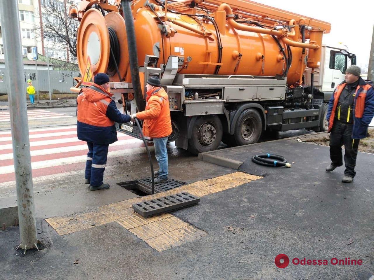 Корректируем маршрут: где в Одессе во вторник ремонтируют дороги