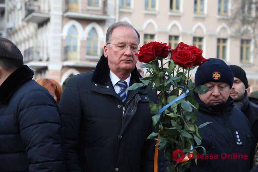 День соборности Украины: в Одессе к памятнику Тарасу Шевченко возложили цветы (фото)