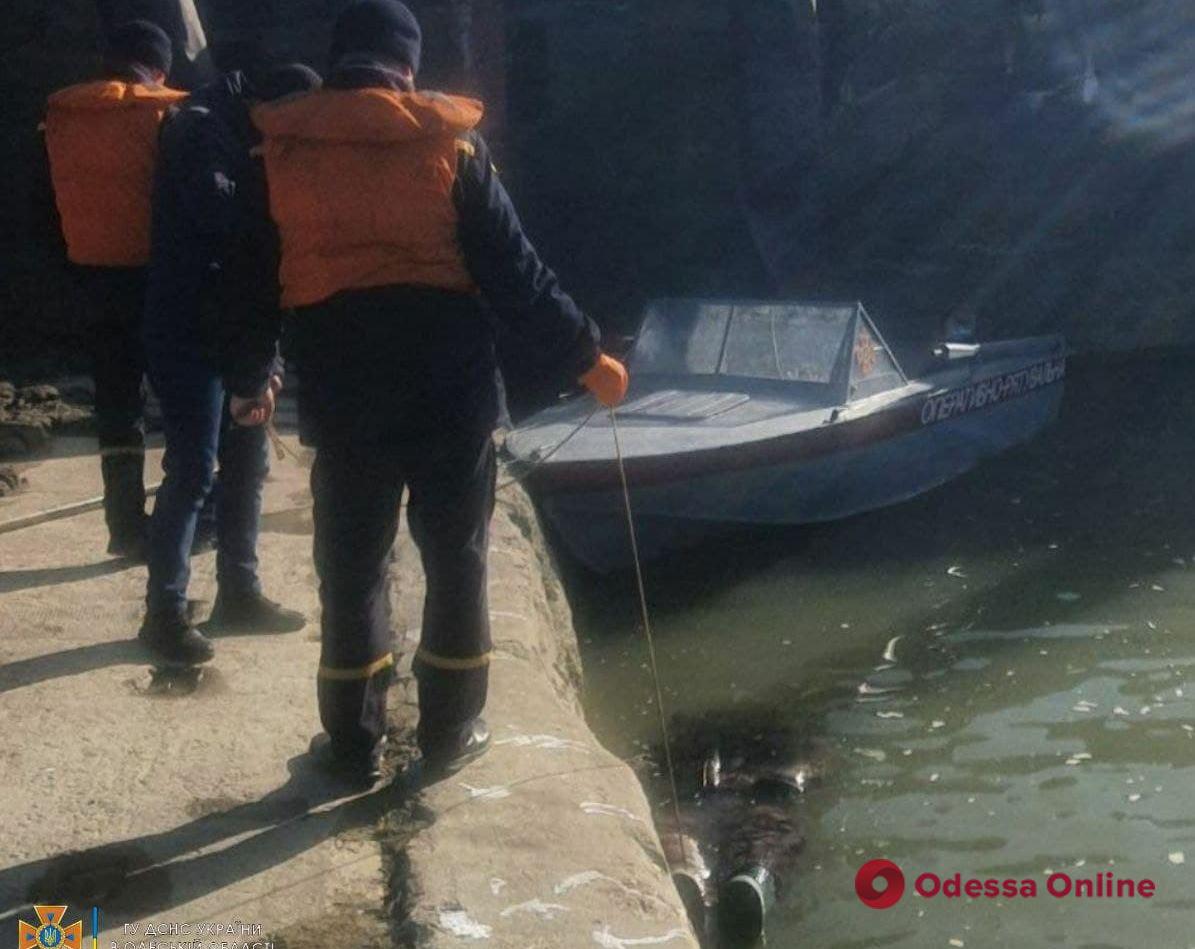 В акватории Ренийского порта нашли утонувшего мужчину