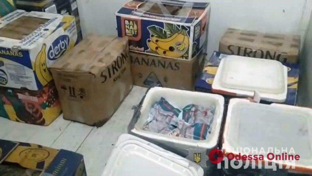 Товар вне закона: у одесситов изъяли 300 килограммов икры и раков (фото, видео) Товар вне закона: у одесситов изъяли 300 килограммов икры и раков (фото, видео)