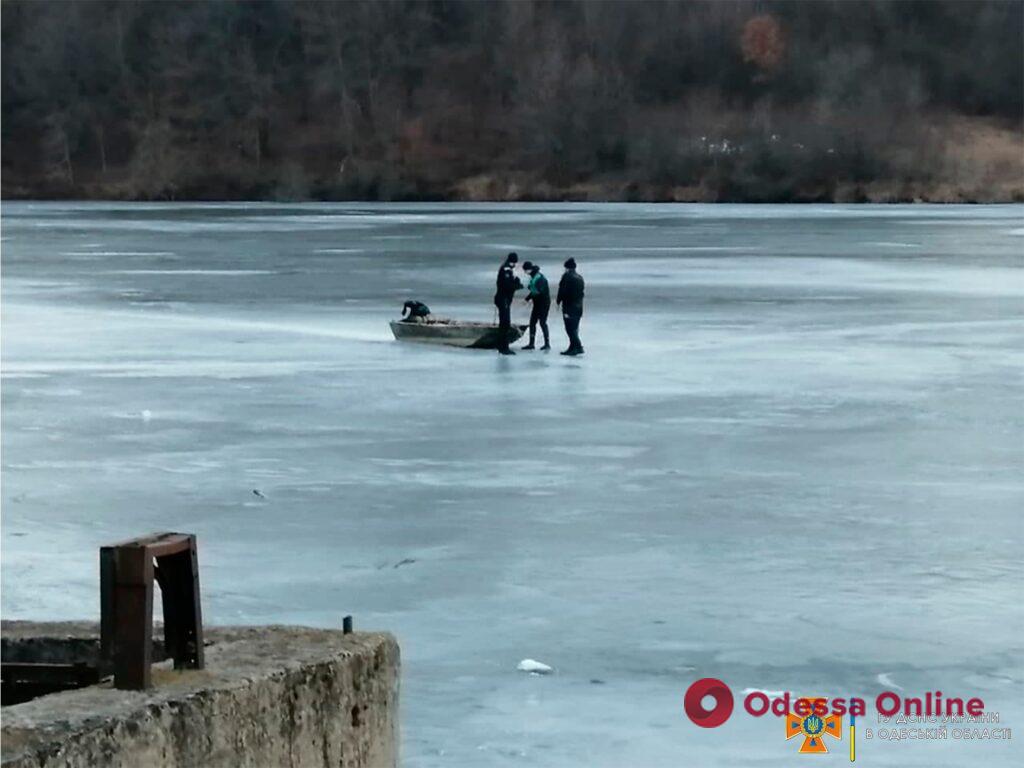 В Одесской области утонул рыбак, вышедший на тонкий лед