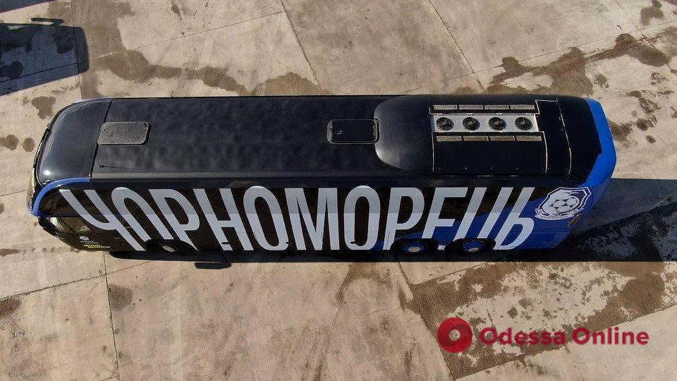 «Черноморец» похвастался новым клубным автобусом