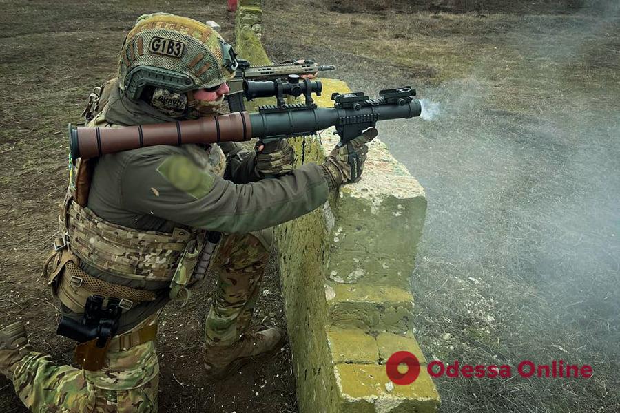 Одесские спецназовцы Нацгвардии оттачивали навыки стрельбы из гранатометов