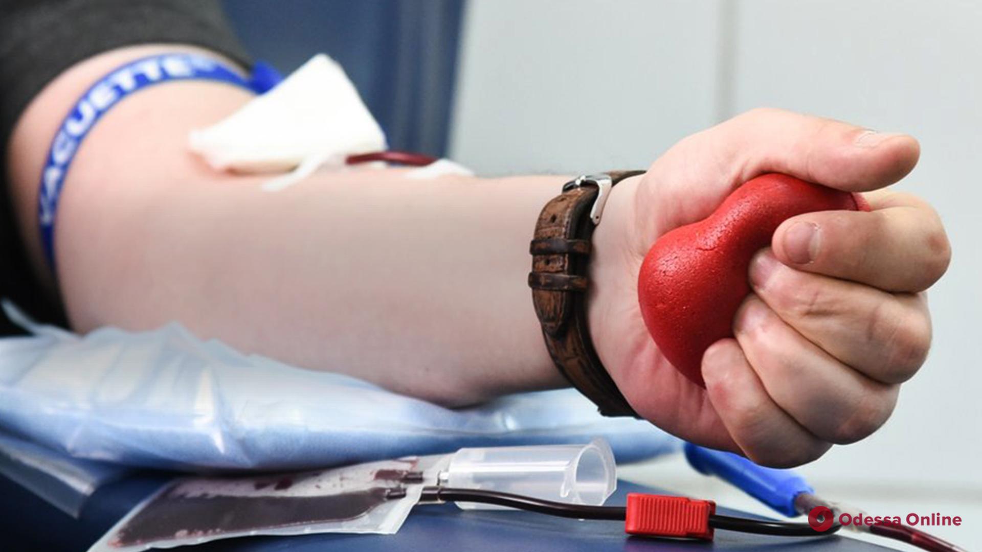 ДонорUA: во всех областях Украины сформированы стратегические запасы крови всех групп и резусов
