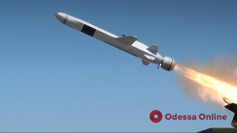 Повторная ракетная атака: враг ударил по объектам инфраструктуры Одесского региона