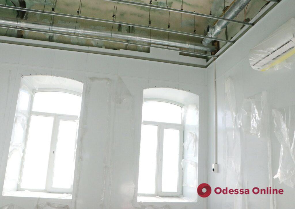 В Одессе продолжается ремонт Еврейской больницы: фотоотчет мэрии