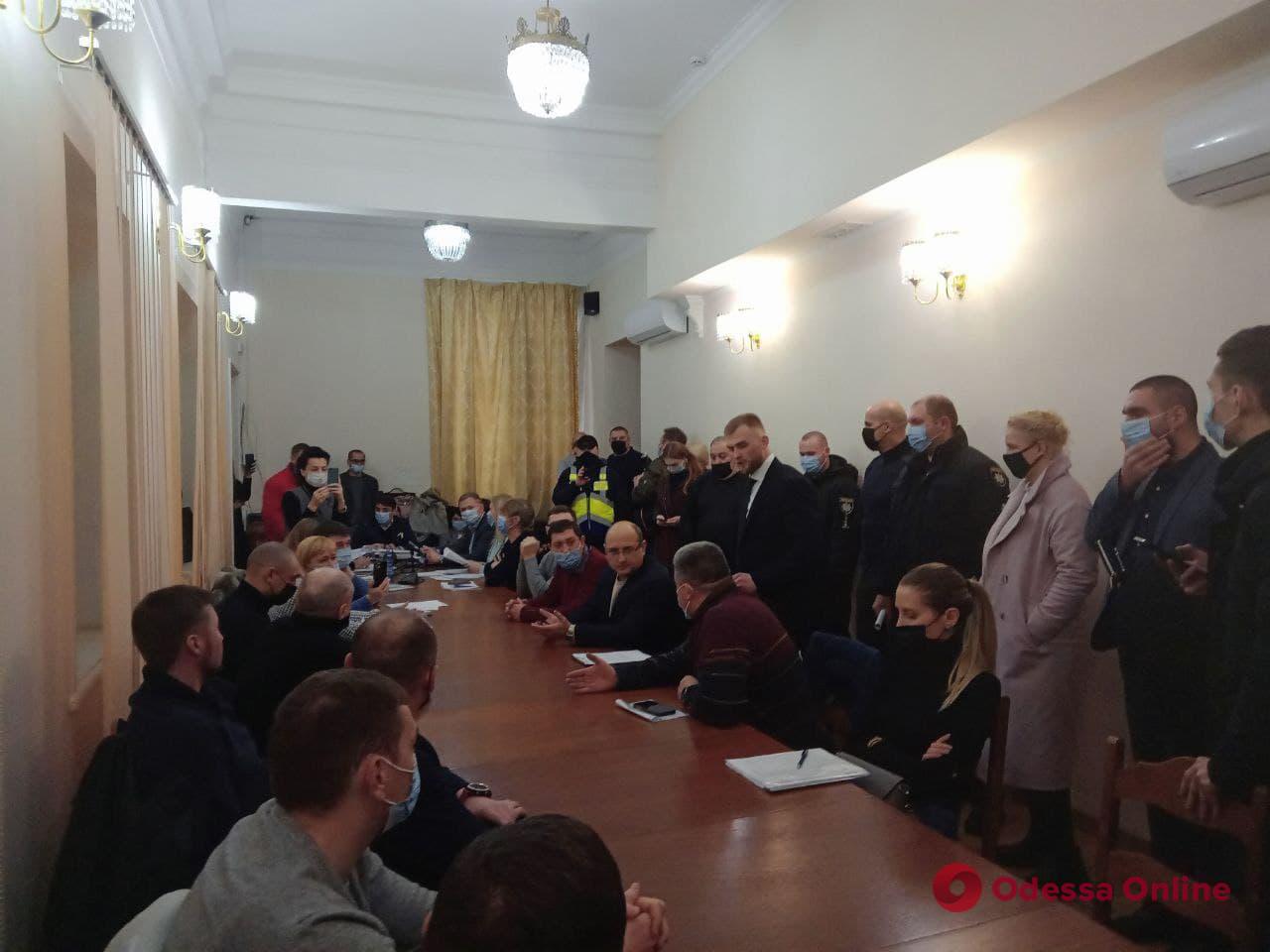 Нардеп Дмитрук снова явился на заседание земельной комиссии Одесского горсовета (обновляется)