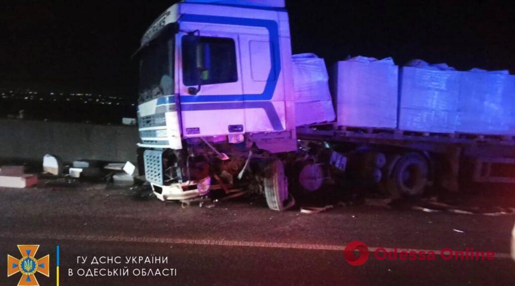 В Одесской области спасатели дважды оказали помощь людям, пострадавшим в результате ДТП