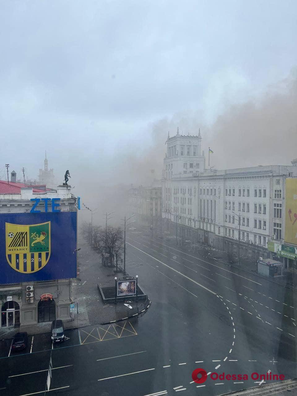 Крылатая ракета попала в здание Харьковского горсовета