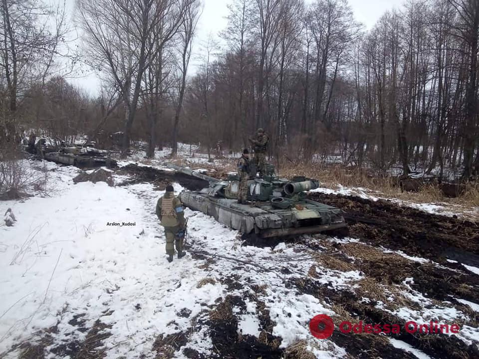 Более 13 500 военных, 404 танка и 81 самолет: Генштаб обновил данные о потерях российских оккупантов