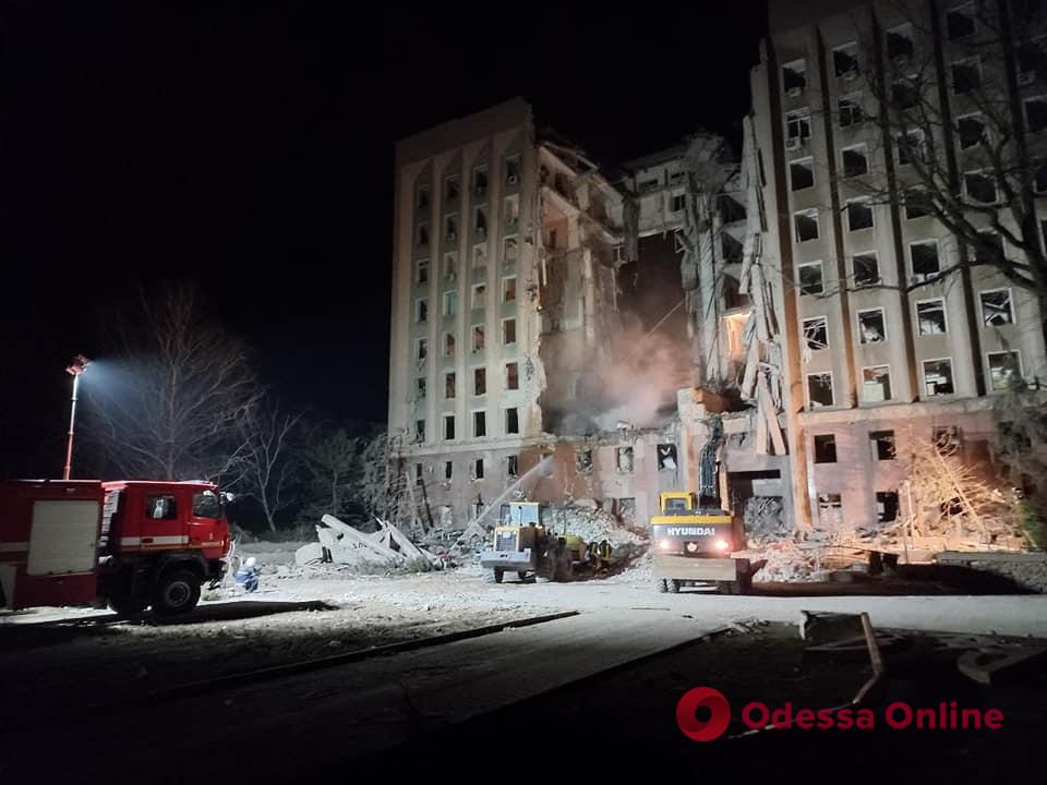 В результате вчерашнего обстрела Николаевской ОВА погибли 12 человек