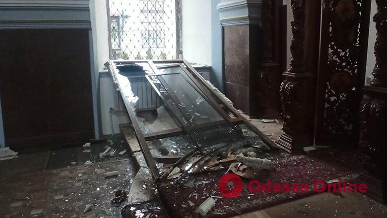 В результате обстрелов повреждены три храма УПЦ МП в Харькове