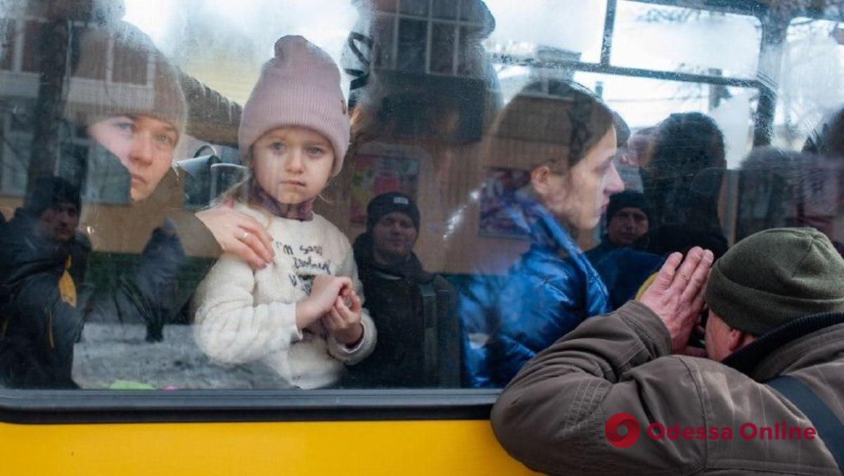 Гуманитарными коридорами сегодня удалось эвакуировать более 8 тысяч человек – Верещук