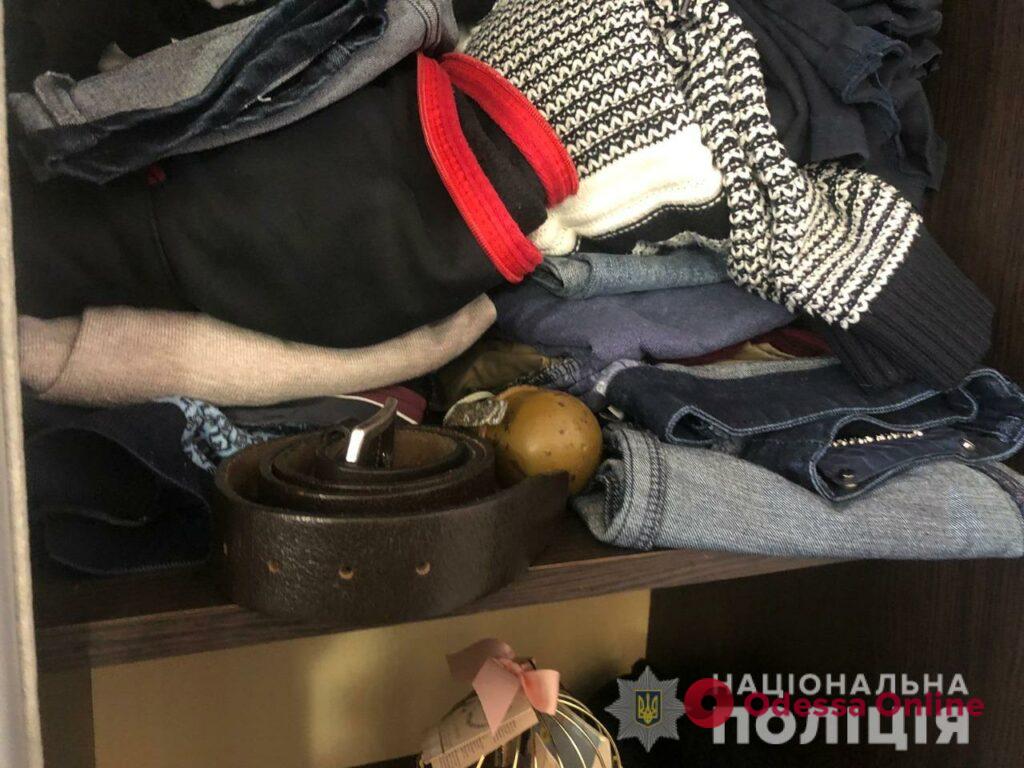 В Одессе задержали преступника с гранатой