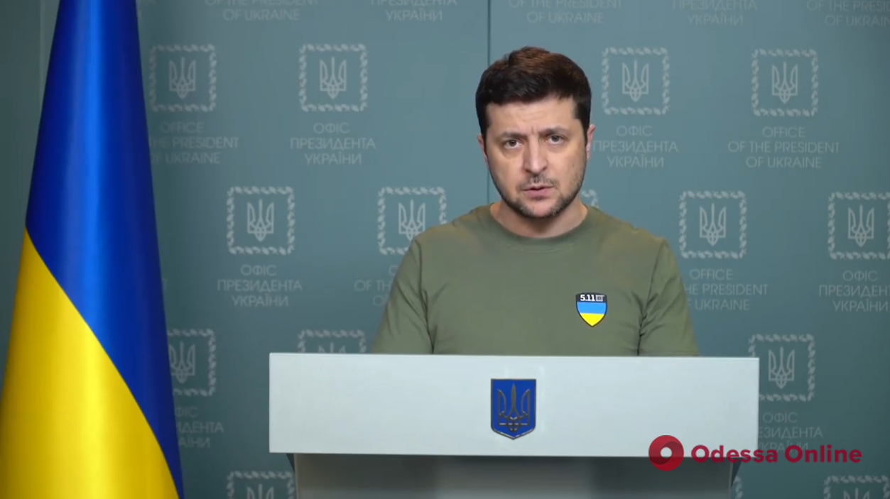 «Они хотят уничтожить Одессу, но увидят лишь дно Черного моря», — Владимир Зеленский