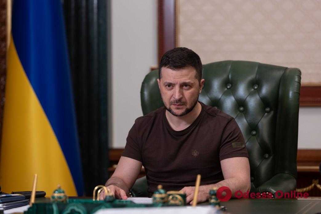 Владимир Зеленский: СНБО останавливает деятельность в Украине ряда партий