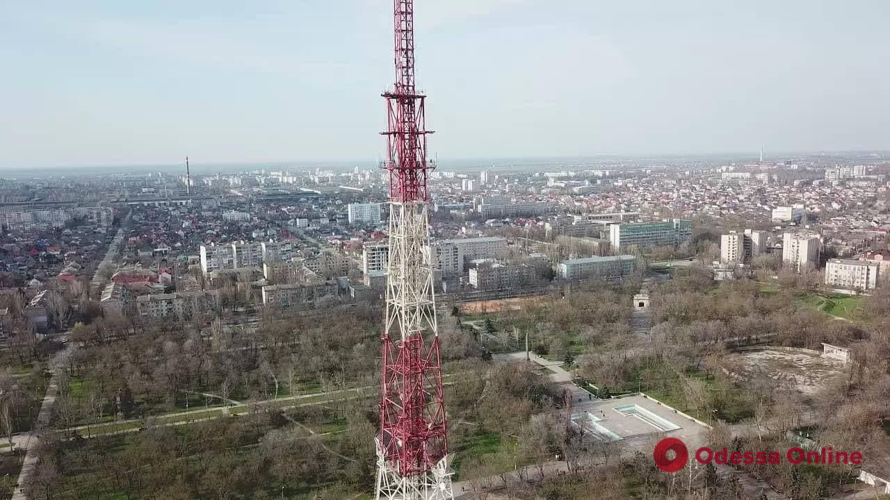 В Херсон захватчики завозят граждан РФ и хотят провести фейковый «митинг» по присоединению региона к Крыму