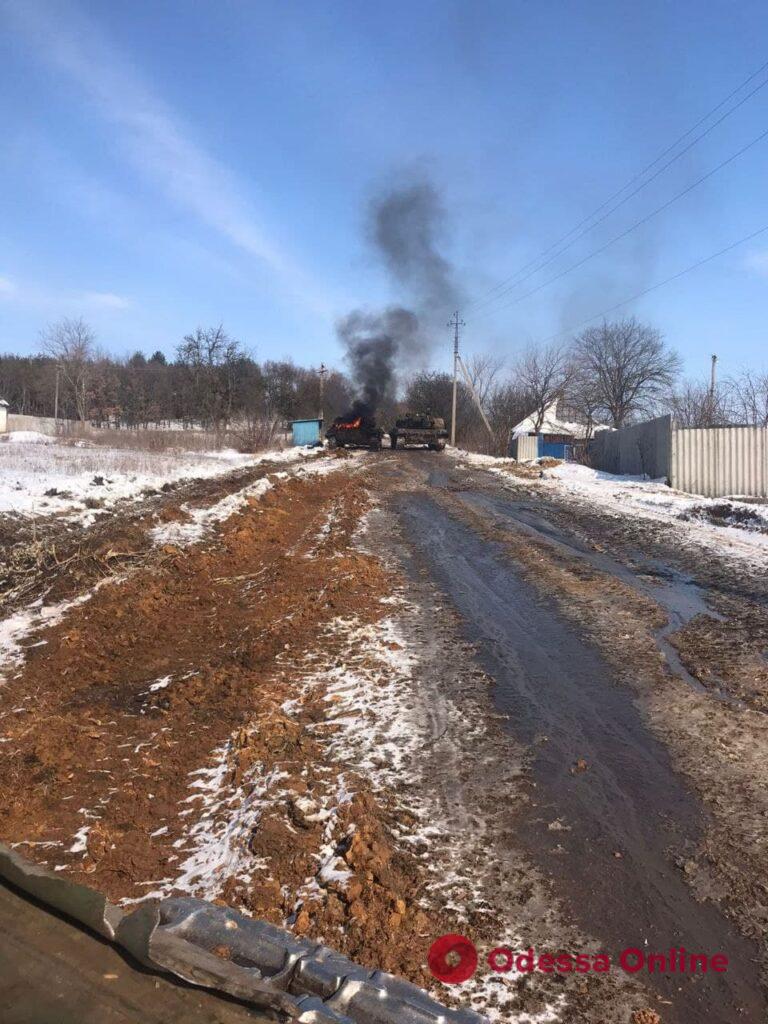 В Сумской области тероборона отобрала у врага три танка и САУ