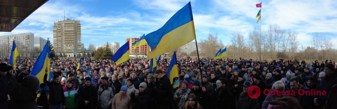 Во временно оккупированном Энергодаре прошел многотысячный проукраинский митинг (видео)