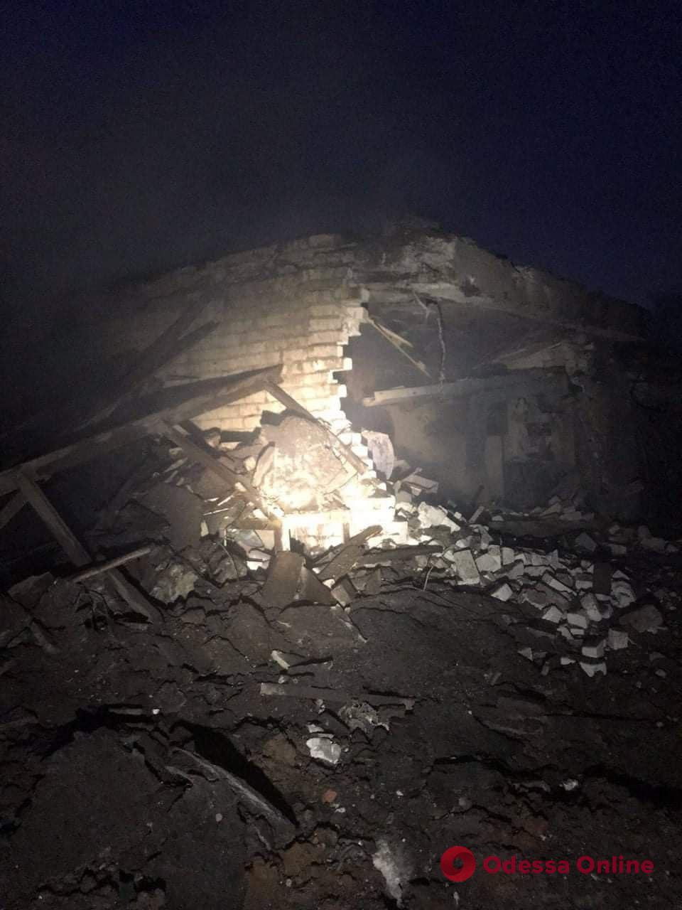 Российские оккупанты атаковали Луганскую область ракетами и фосфорными бомбами — есть погибшие