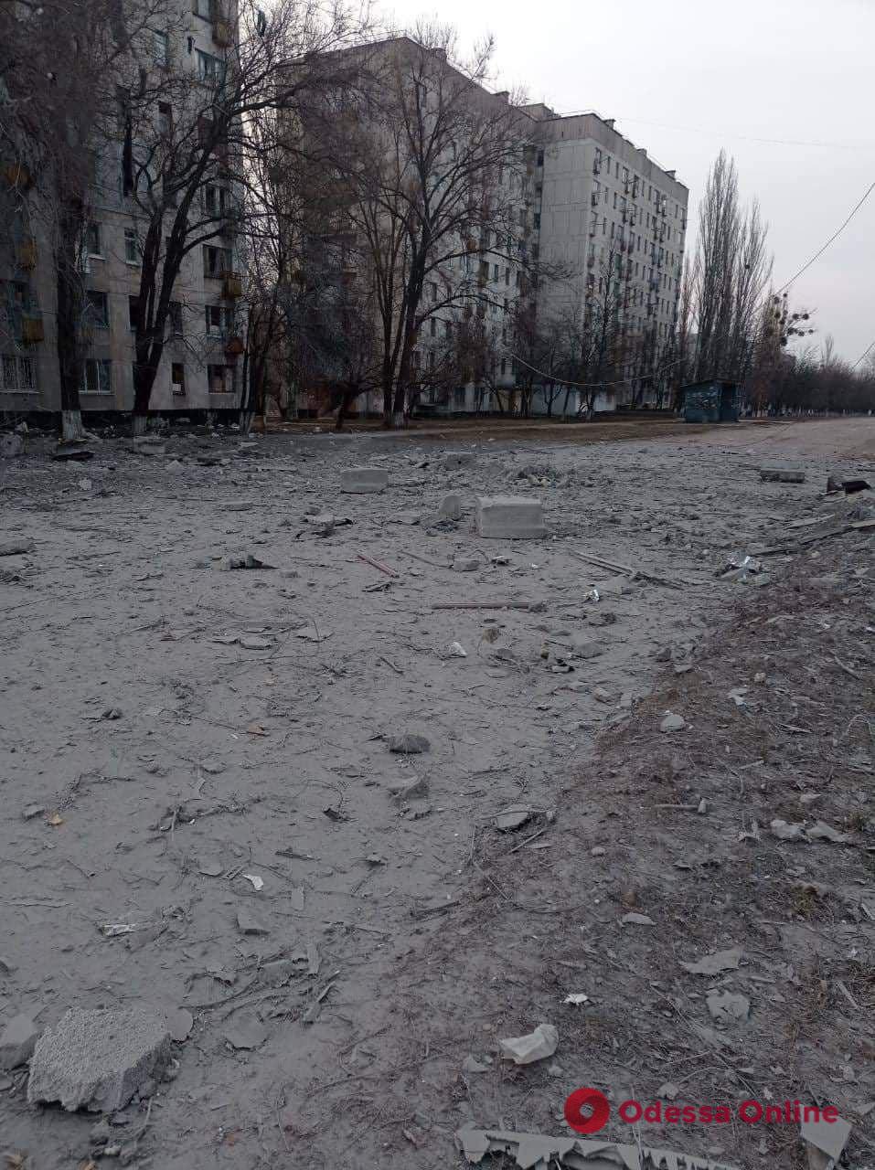 Оккупанты обстреляли жилые кварталы Лисичанска — есть жертвы