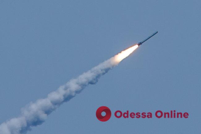 Сили ППО знищили ракету, яку окупанти випустили по Кривому Рогу