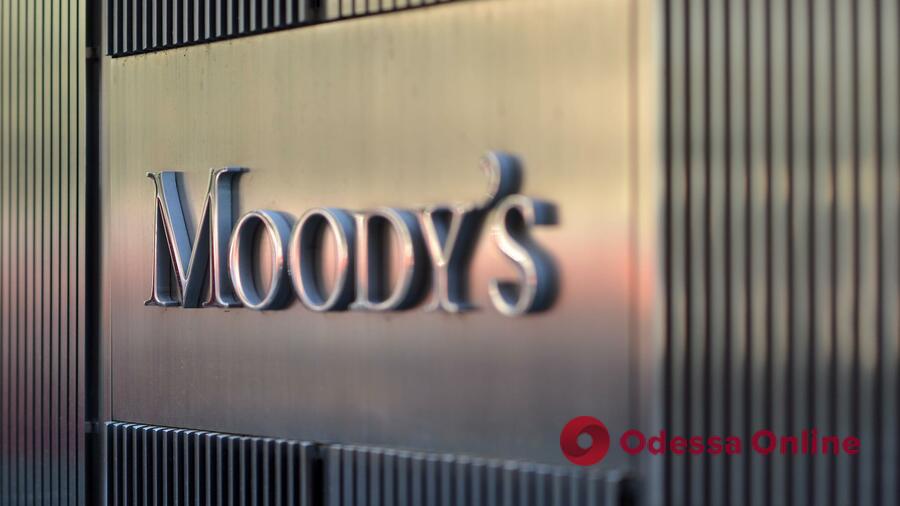 Moody’s предупредило россию о дефолте, если она до 4 мая не рассчитается по госдолгу валютой