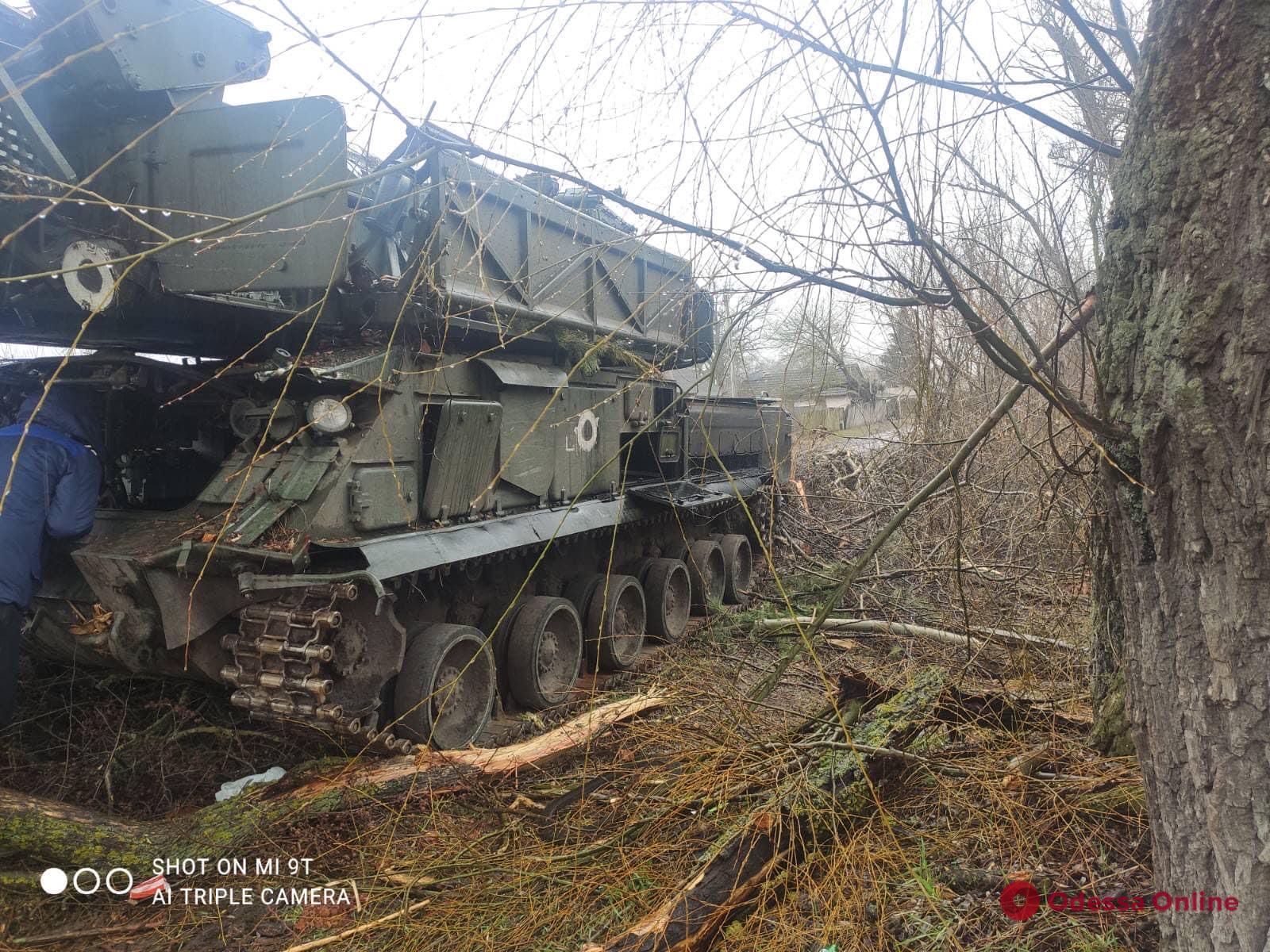 Украинские бойцы нашли брошенный оккупантами ЗРК «Бук»