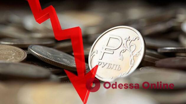 Дефолт неизбежен: россия провела выплаты по евробондам в рублях