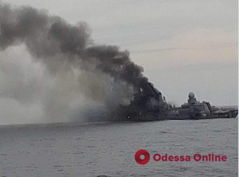В минобороны рф заявили, что на крейсере «Москва» погиб всего один член экипажа и 27 пропали без вести