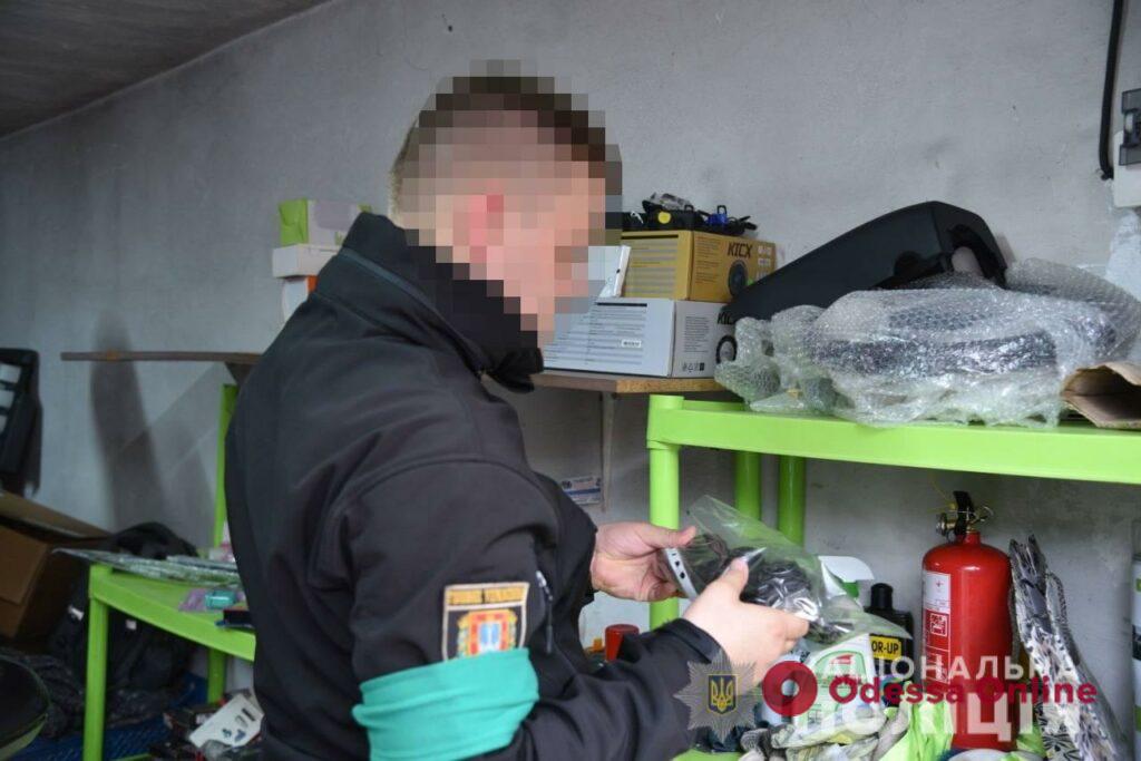 В Одессе два бывших инкассатора украли из терминала 700 тысяч гривен