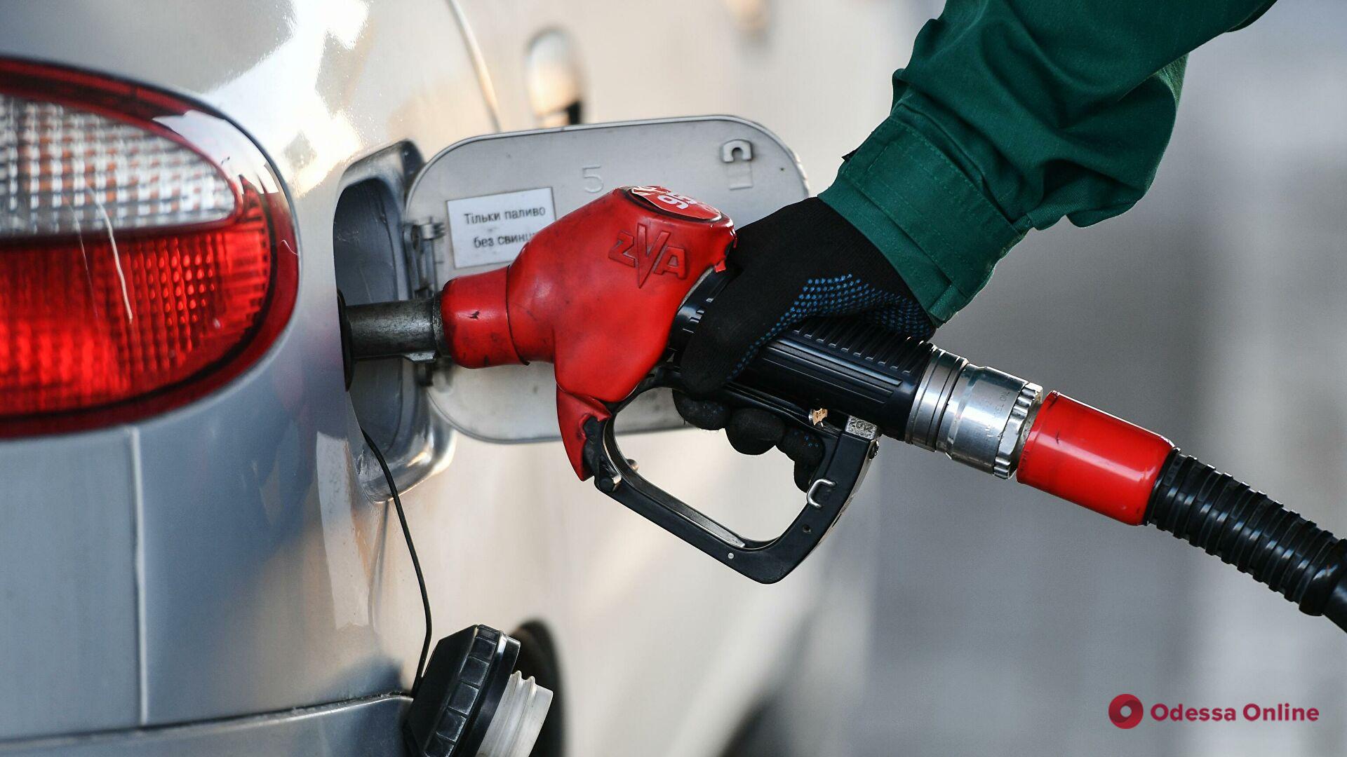 Ситуация с бензином: дефицит ликвидируют за неделю, но цены вырастут – глава Минэкономики
