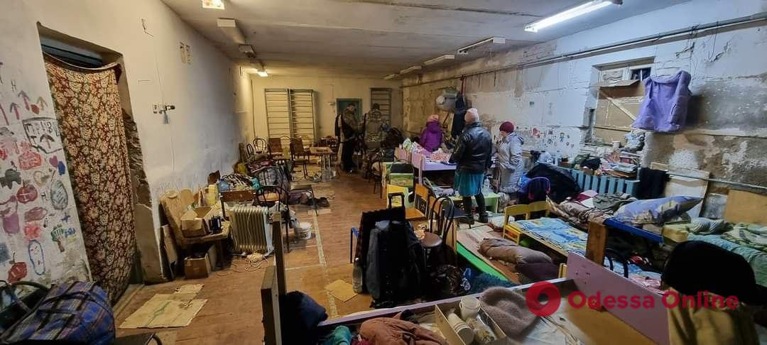 Российские оккупанты держали в маленьком подвале более 150 заложников в Черниговкой области