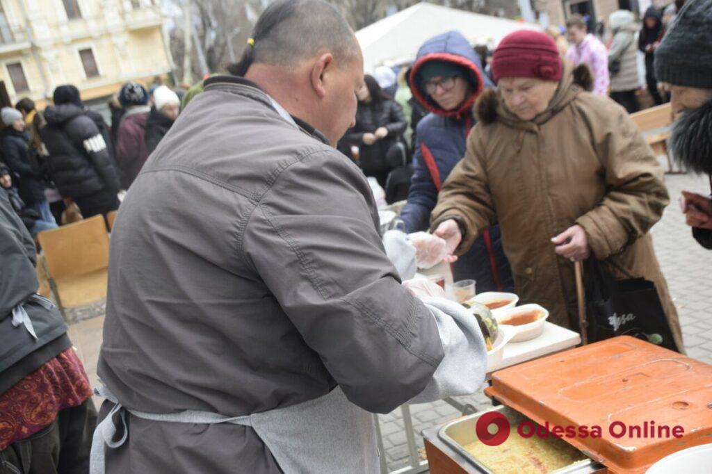 «Пища жизни»: как одесские кришнаиты ежедневно вносят свой вклад в победу добра